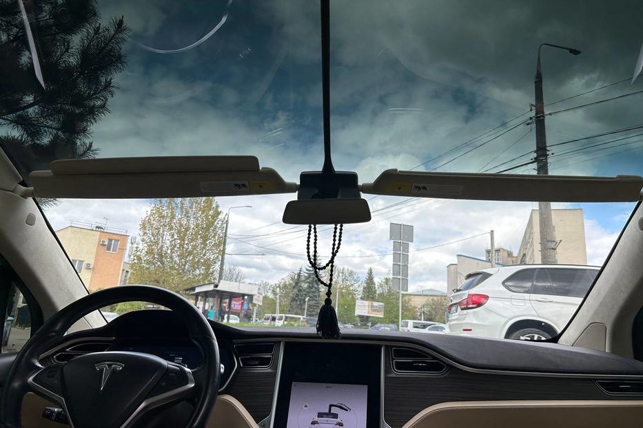 Продам Tesla Model X 90кв 2016 года в Черновцах