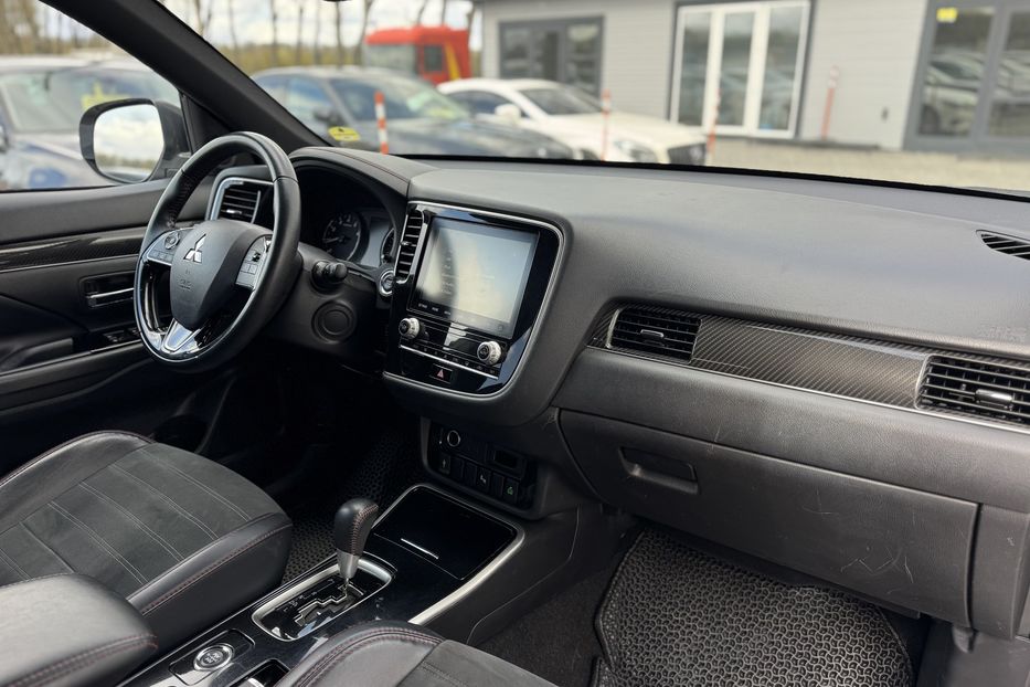 Продам Mitsubishi Outlander (COMIS) 2020 года в г. Умань, Черкасская область