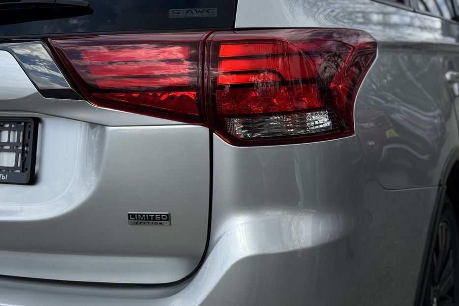 Продам Mitsubishi Outlander (COMIS) 2020 года в г. Умань, Черкасская область