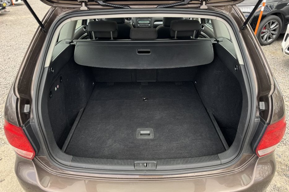 Продам Volkswagen Golf  VI (COMIS) 2010 года в г. Умань, Черкасская область
