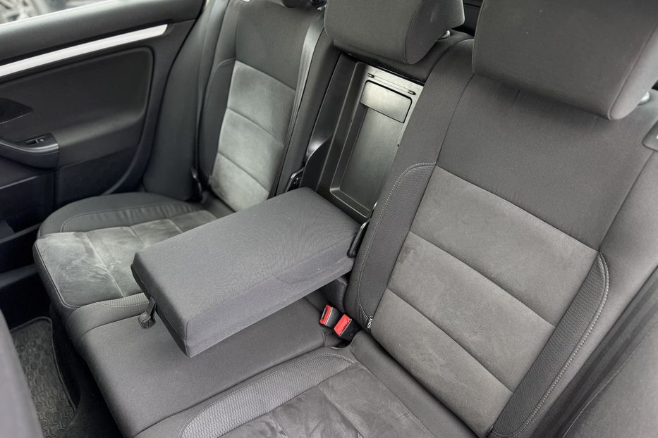 Продам Volkswagen Golf  VI (COMIS) 2010 года в г. Умань, Черкасская область