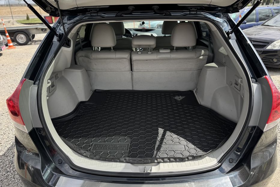 Продам Toyota Venza (COMIS) XLE AWD 2014 года в г. Умань, Черкасская область