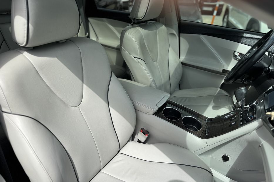 Продам Toyota Venza (COMIS) XLE AWD 2014 года в г. Умань, Черкасская область