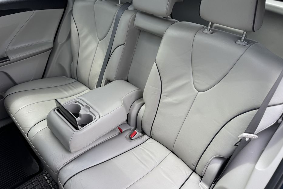 Продам Toyota Venza (COMIS) XLE AWD 2014 года в г. Умань, Черкасская область