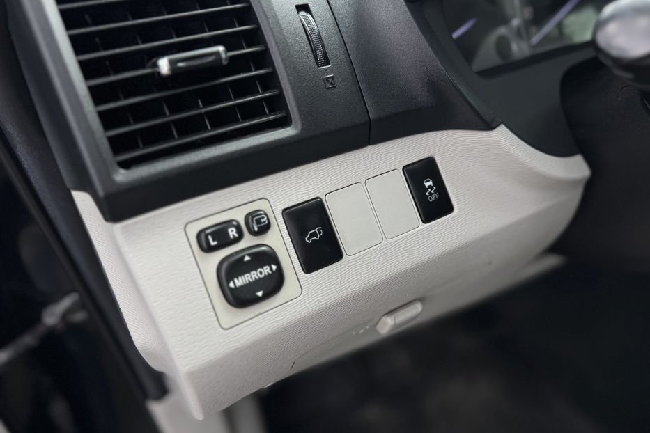 Продам Toyota Venza (COMIS) XLE AWD 2014 года в г. Умань, Черкасская область