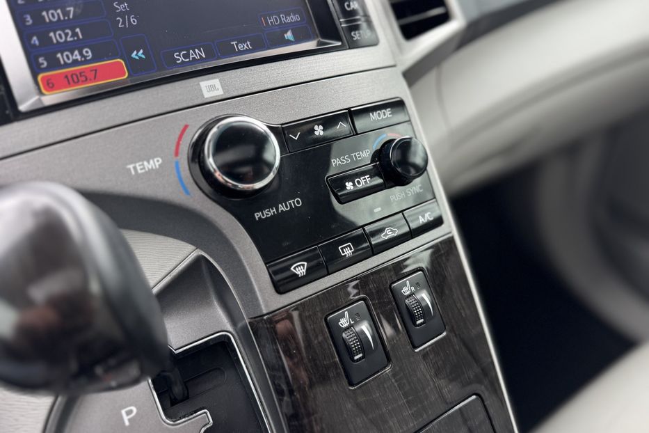 Продам Toyota Venza (COMIS) XLE AWD 2014 года в г. Умань, Черкасская область
