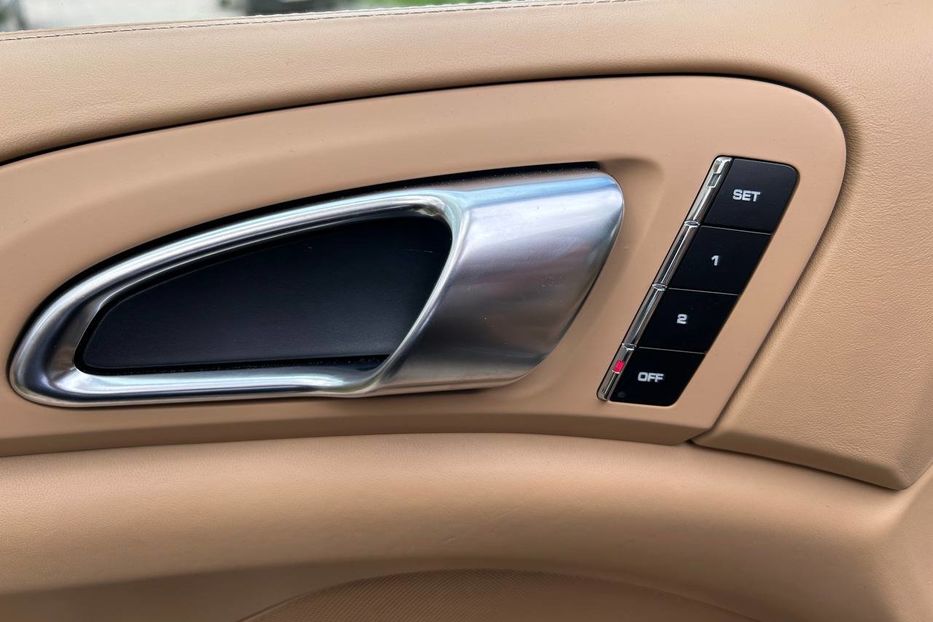 Продам Porsche Cayenne Turbo 2012 года в Черновцах