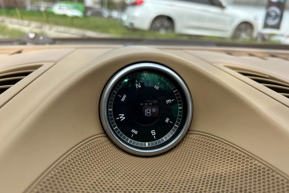 Продам Porsche Cayenne Turbo 2012 года в Черновцах