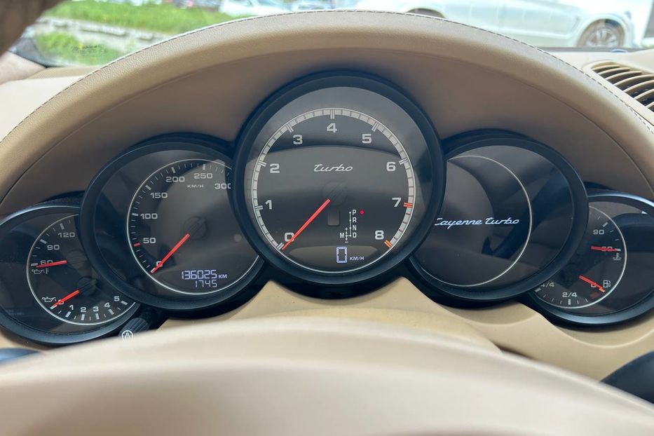 Продам Porsche Cayenne Turbo 2012 года в Черновцах