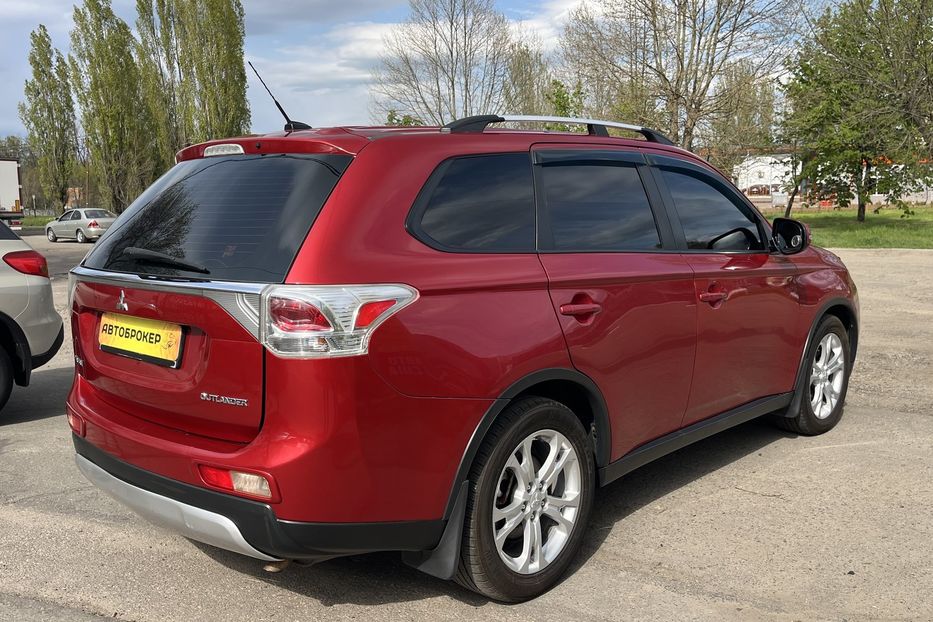 Продам Mitsubishi Outlander 7 місць 2014 года в Николаеве
