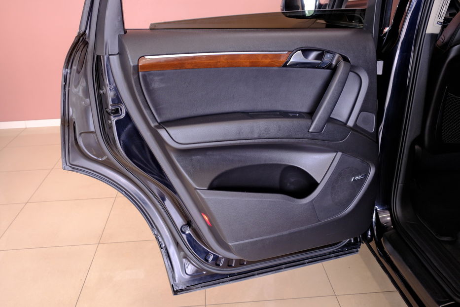 Продам Audi Q7 2010 года в Одессе