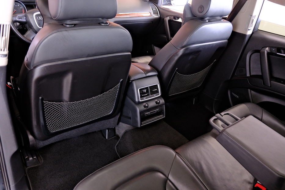 Продам Audi Q7 2010 года в Одессе