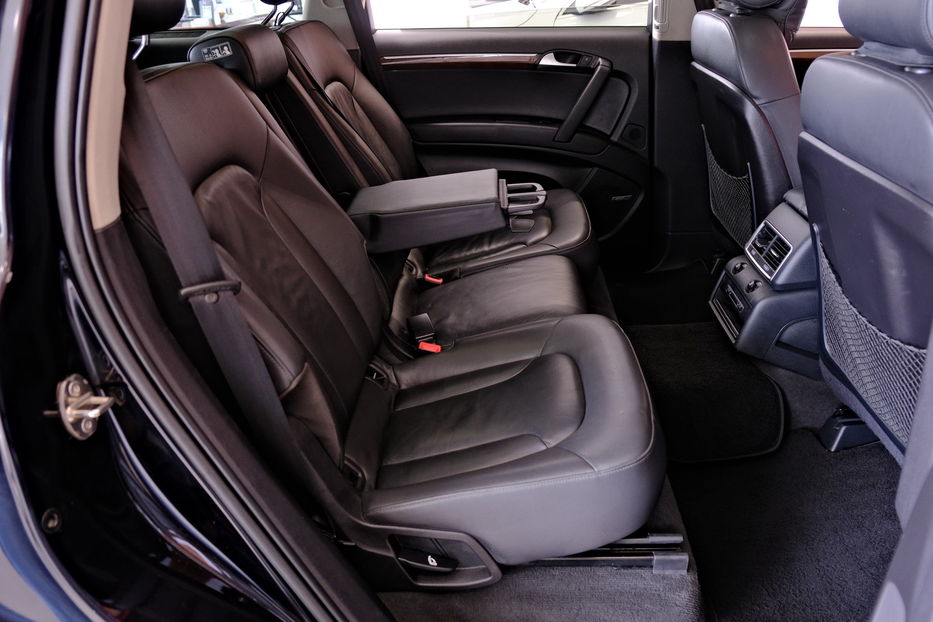 Продам Audi Q7 2010 года в Одессе