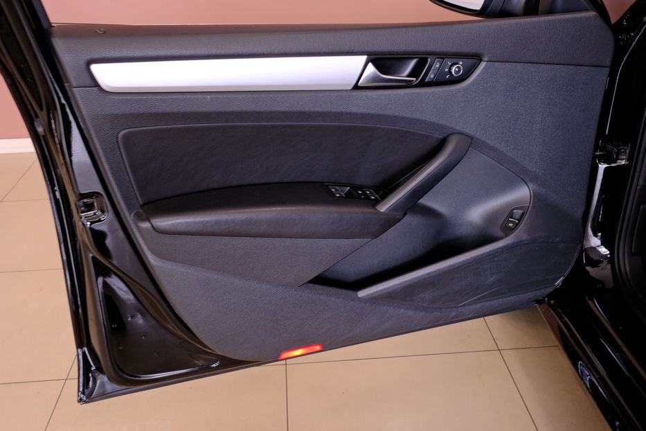 Продам Volkswagen Passat B7 NMS TDI 2013 года в Одессе