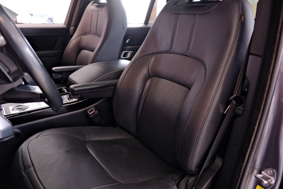 Продам Land Rover Range Rover HSE 2018 года в Одессе