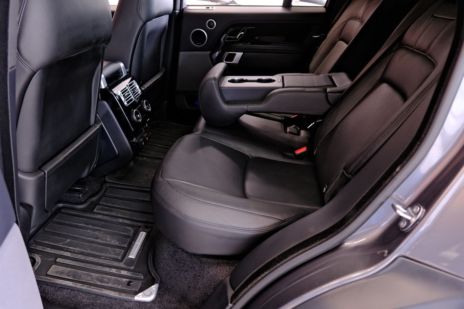Продам Land Rover Range Rover HSE 2018 года в Одессе
