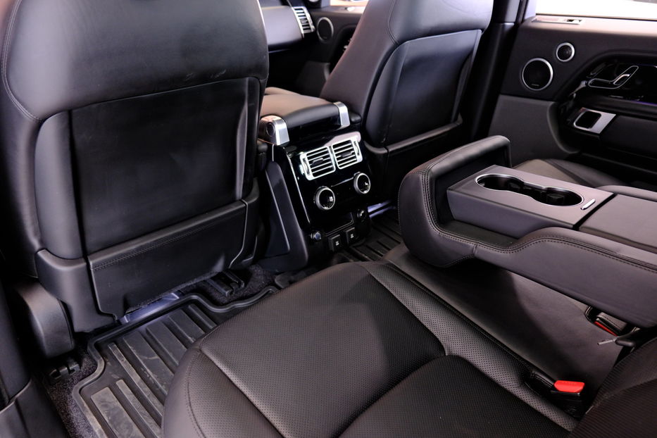 Продам Land Rover Range Rover HSE 2018 года в Одессе