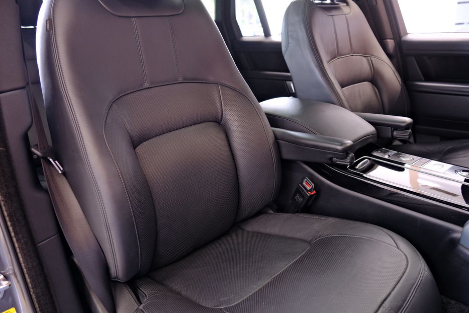 Продам Land Rover Range Rover HSE 2018 года в Одессе