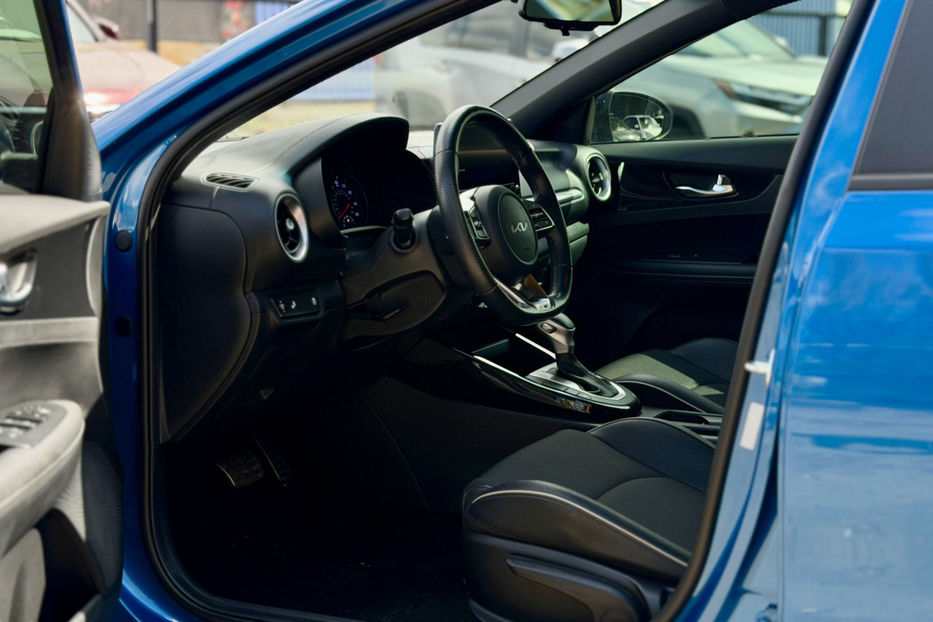 Продам Kia Forte 2.0 MPI IVT (147 к.с.) 2022 года в Киеве