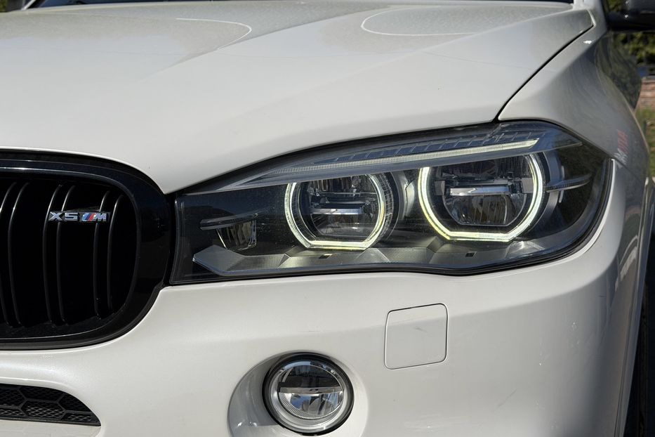 Продам BMW X5 M50d  2013 года в Киеве