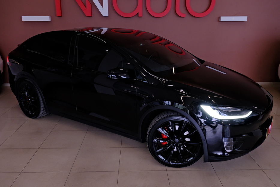 Продам Tesla Model X 2018 года в Одессе