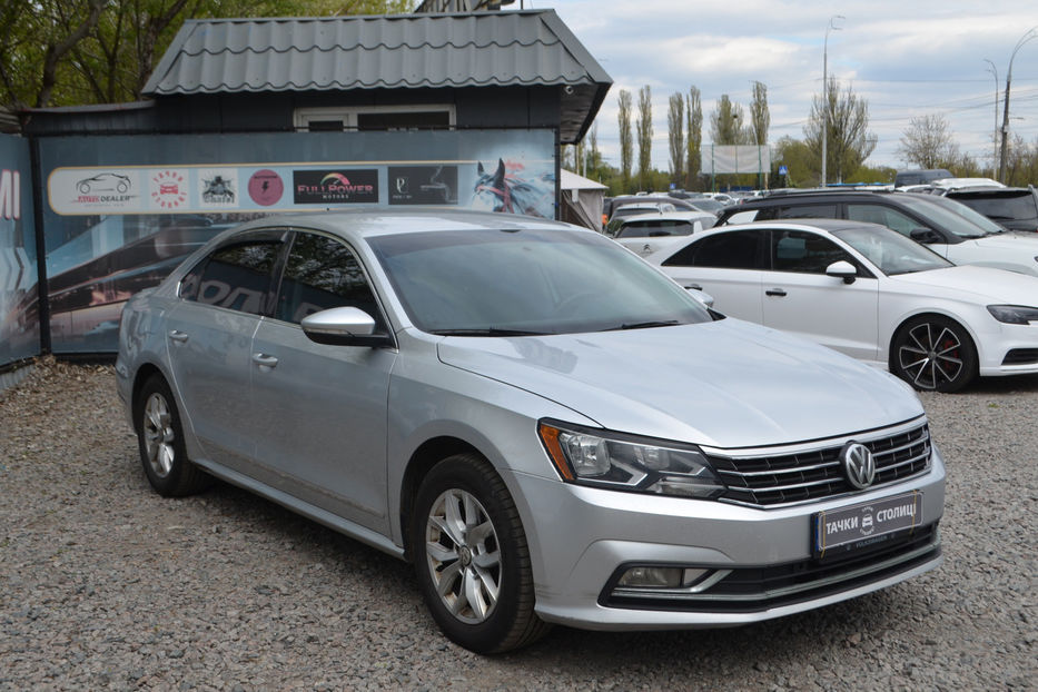 Продам Volkswagen Passat B8 NMS  •  1.8 TSI MT (170 к.с.)  2016 года в Киеве