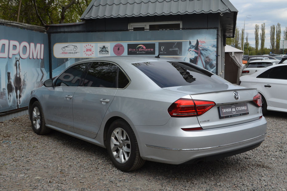 Продам Volkswagen Passat B8 NMS  •  1.8 TSI MT (170 к.с.)  2016 года в Киеве
