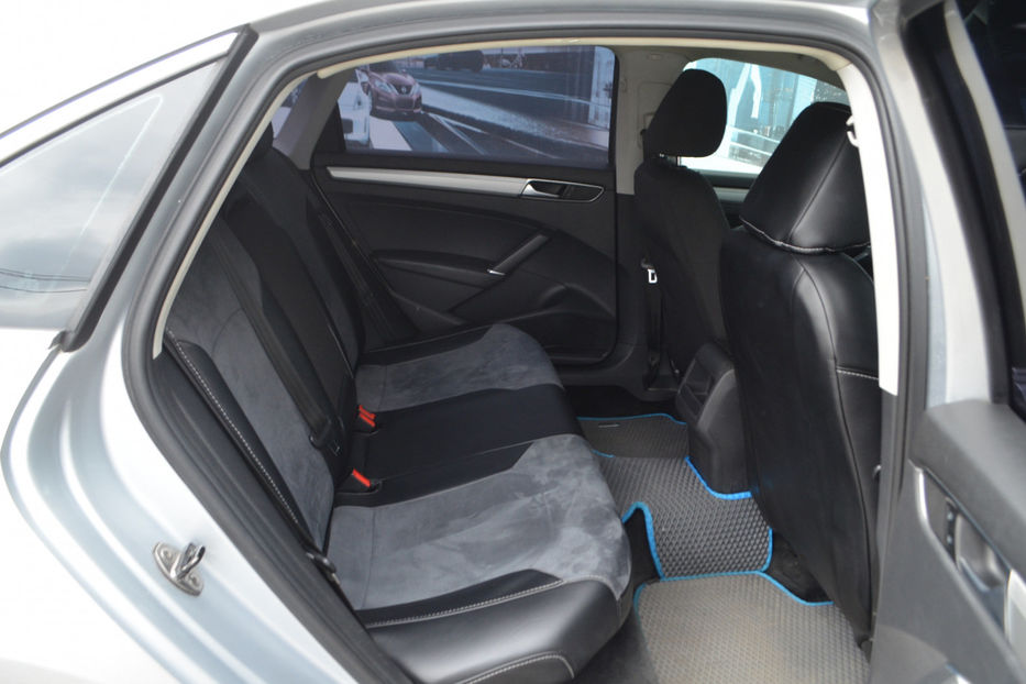 Продам Volkswagen Passat B8 NMS  •  1.8 TSI MT (170 к.с.)  2016 года в Киеве