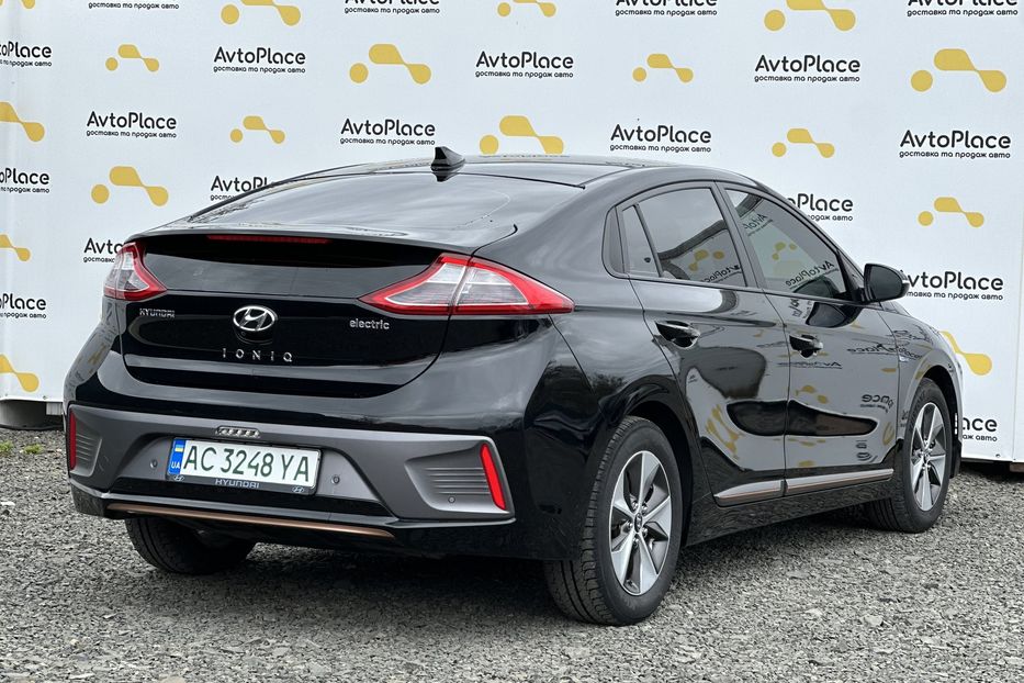 Продам Hyundai Ioniq 2017 года в Луцке