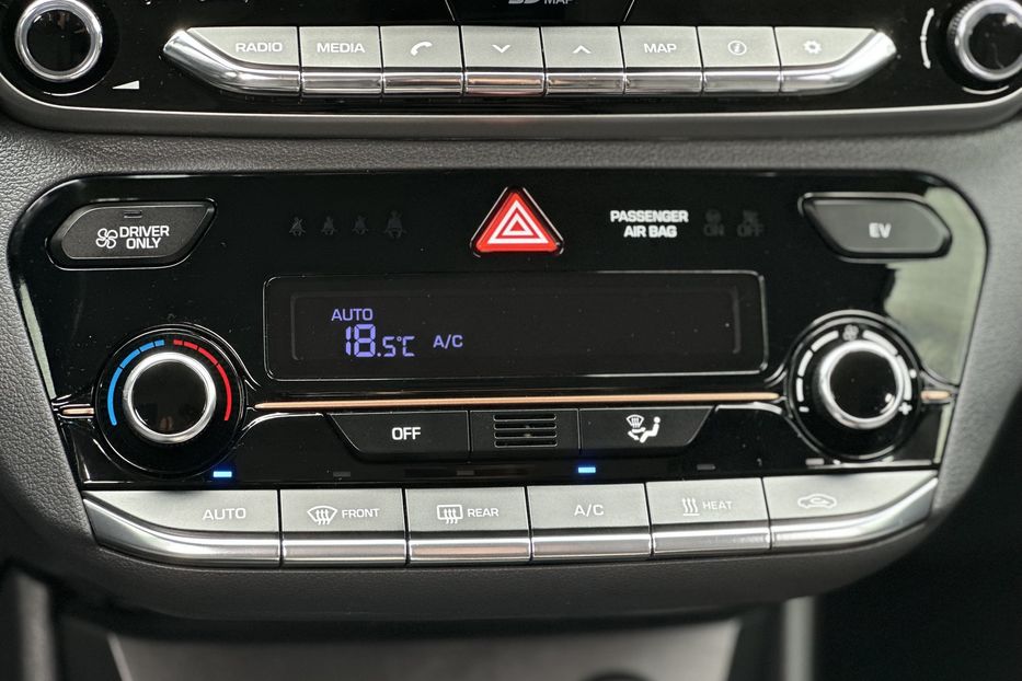 Продам Hyundai Ioniq 2017 года в Луцке