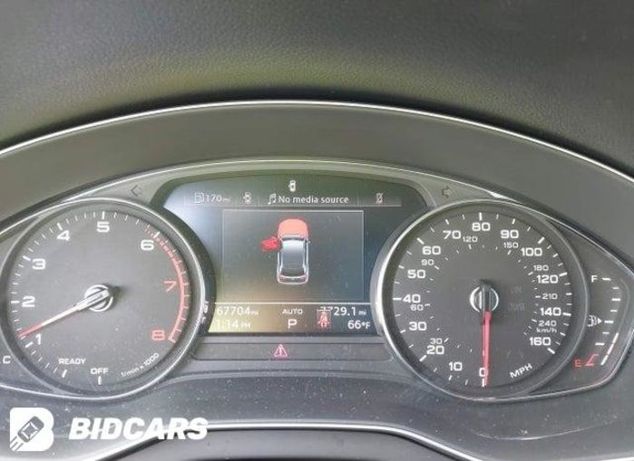 Продам Audi Q5 s-line 2020 года в Львове