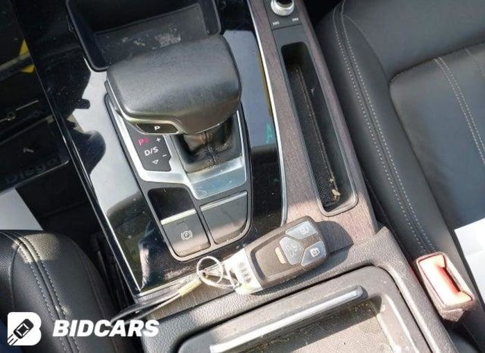 Продам Audi Q5 s-line 2020 года в Львове