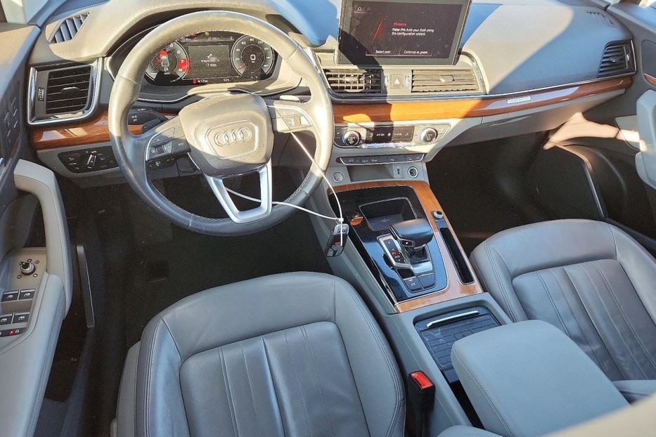 Продам Audi Q5 Premium Plus 2021 года в Львове
