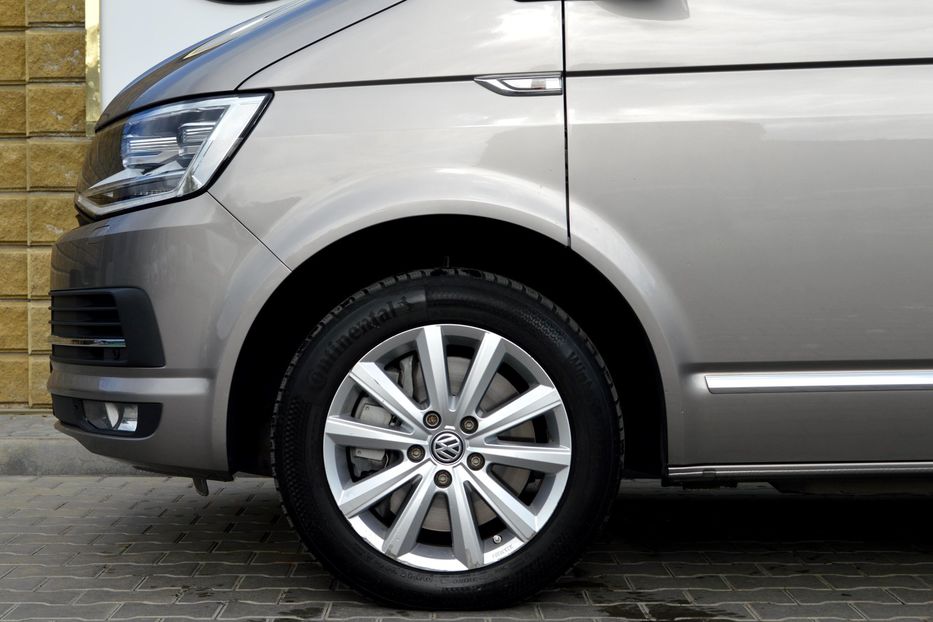 Продам Volkswagen Multivan Highline 2018 года в Одессе