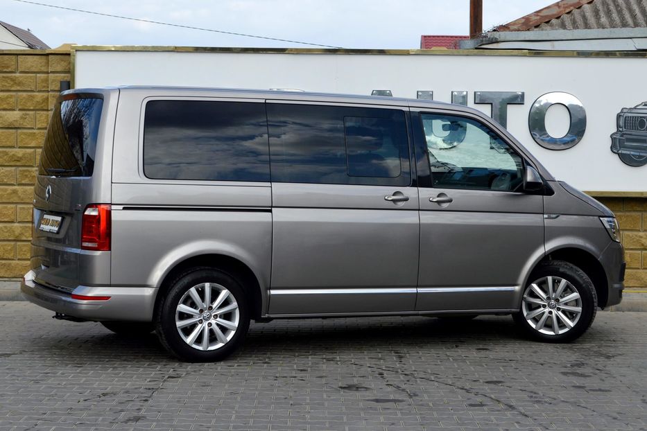 Продам Volkswagen Multivan Highline 2018 года в Одессе