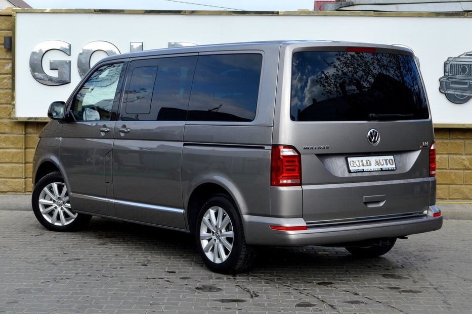 Продам Volkswagen Multivan Highline 2018 года в Одессе
