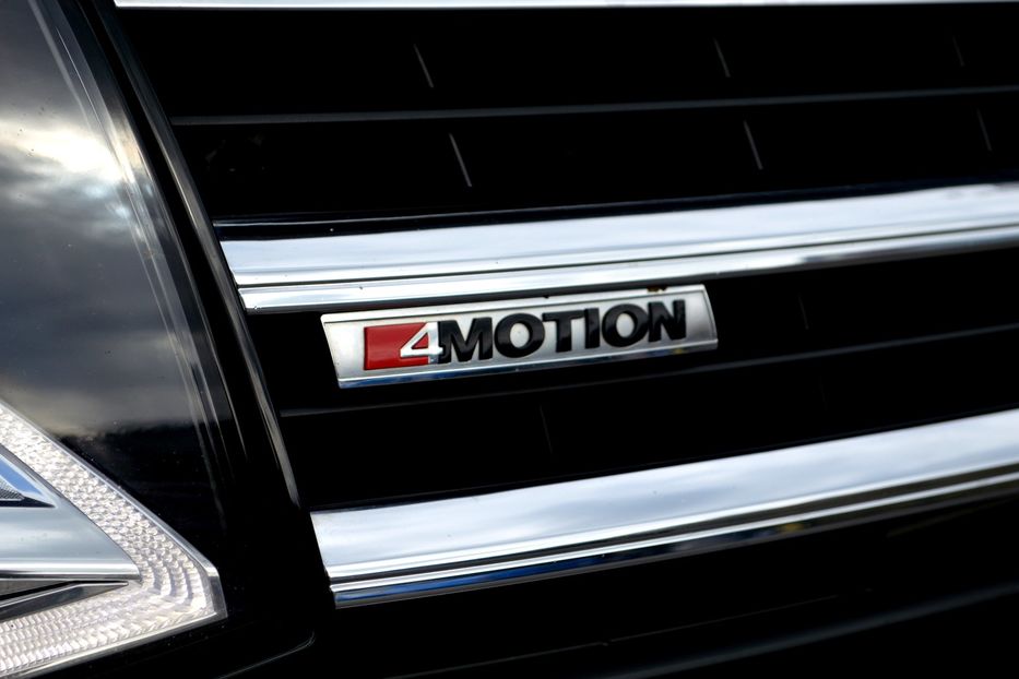 Продам Volkswagen Multivan Highline 2018 года в Одессе