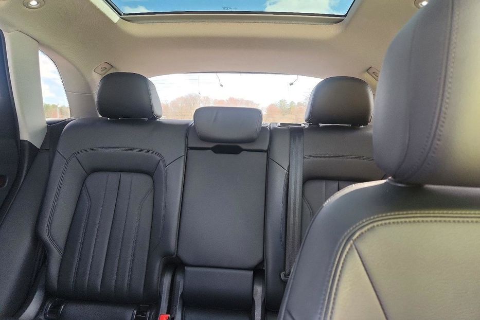 Продам Audi Q5 Premium Plus 2018 года в Львове