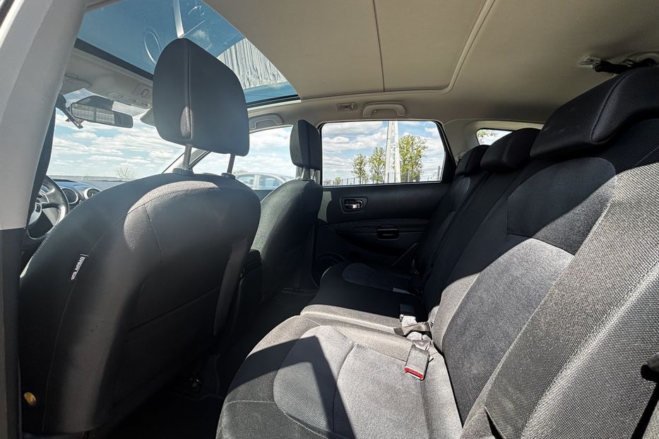 Продам Nissan Qashqai+2 2011 года в Львове