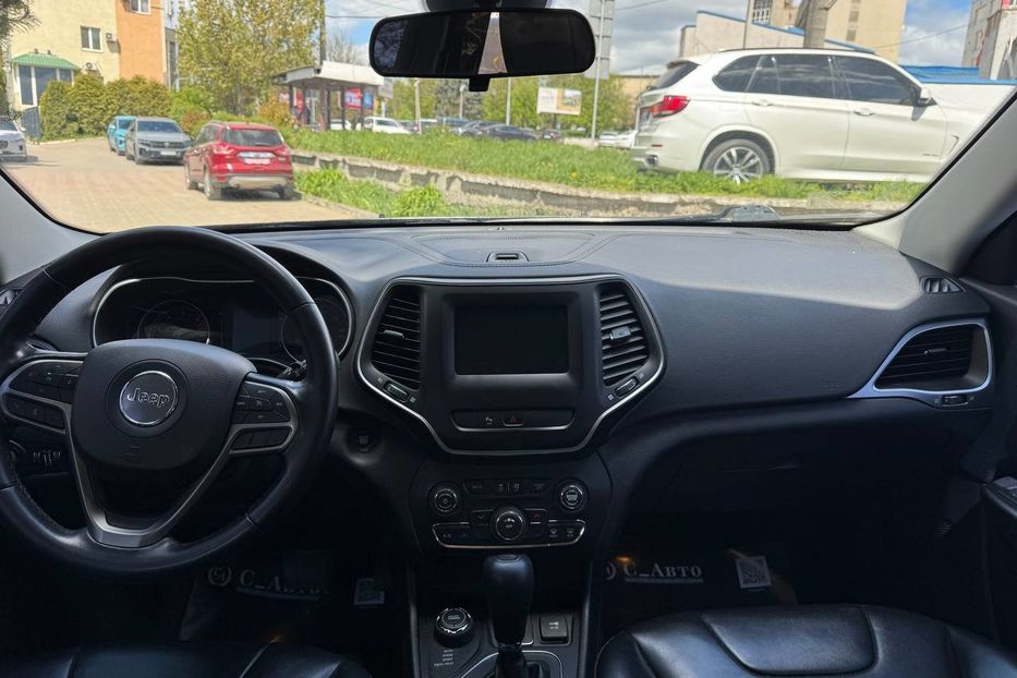 Продам Jeep Cherokee 4x4 2020 года в Черновцах