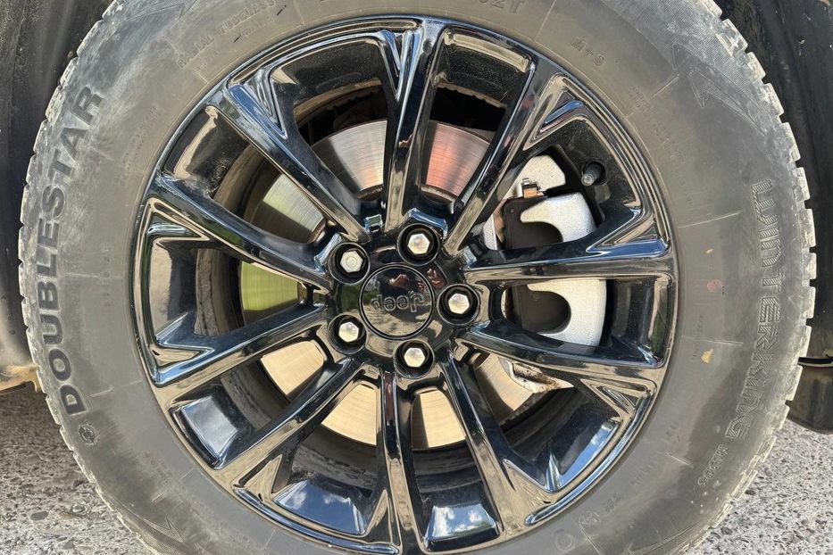 Продам Jeep Cherokee 4x4 2020 года в Черновцах