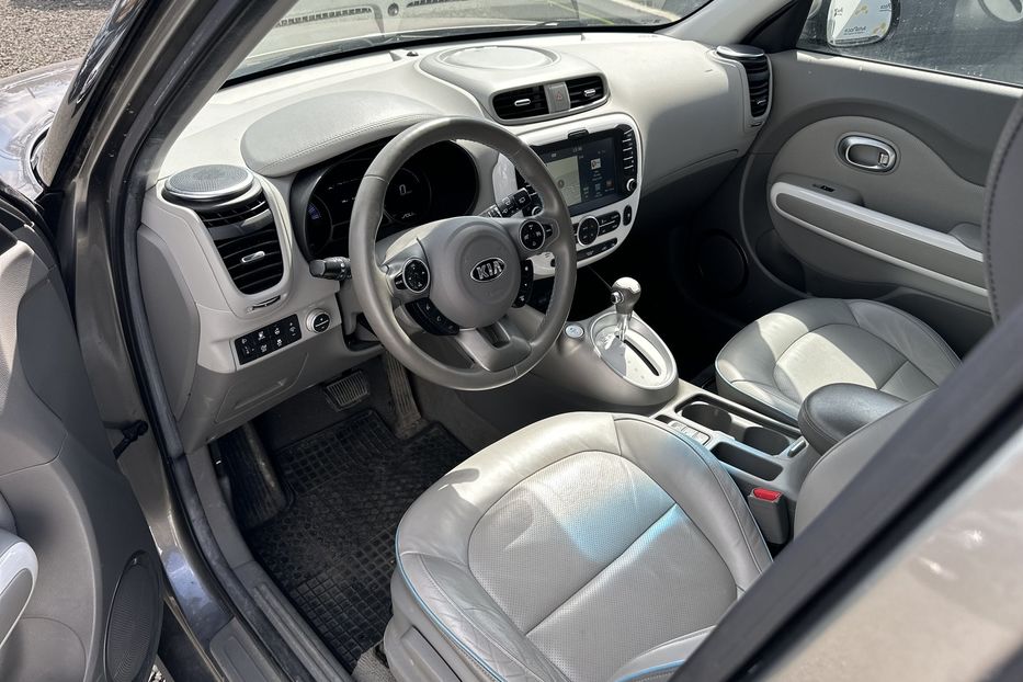Продам Kia Soul 2015 года в Луцке