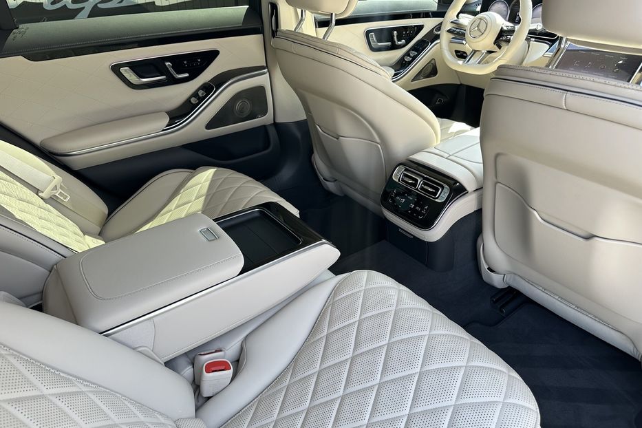 Продам Mercedes-Benz S-Class 350d Long AMG 4matic 2021 года в Киеве