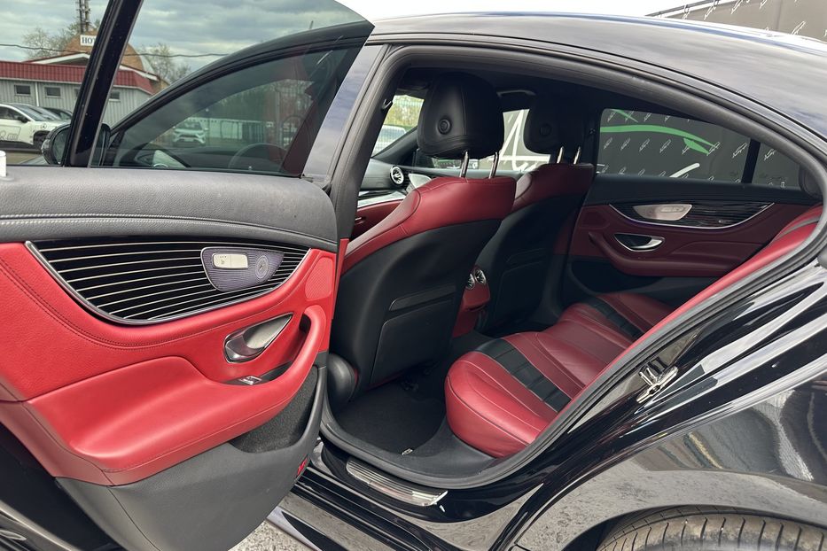 Продам Mercedes-Benz CLS-Class 450 EQboost AMG 4matic 2018 года в Киеве