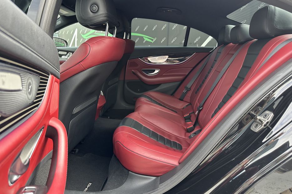 Продам Mercedes-Benz CLS-Class 450 EQboost AMG 4matic 2018 года в Киеве