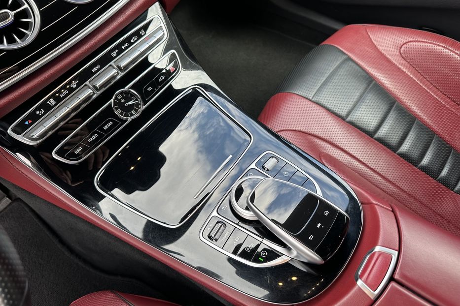 Продам Mercedes-Benz CLS-Class 450 EQboost AMG 4matic 2018 года в Киеве