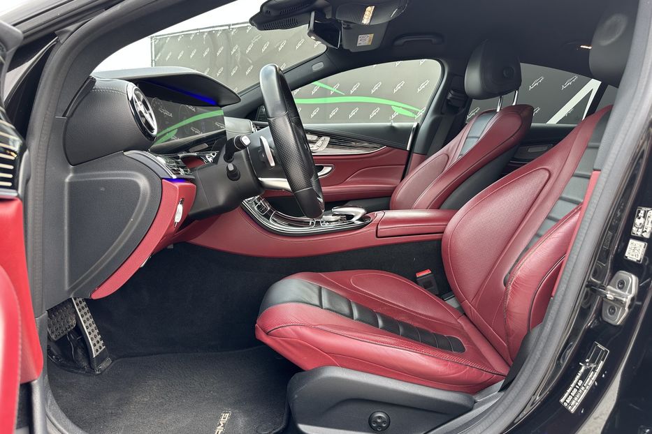 Продам Mercedes-Benz CLS-Class 450 EQboost AMG 4matic 2018 года в Киеве