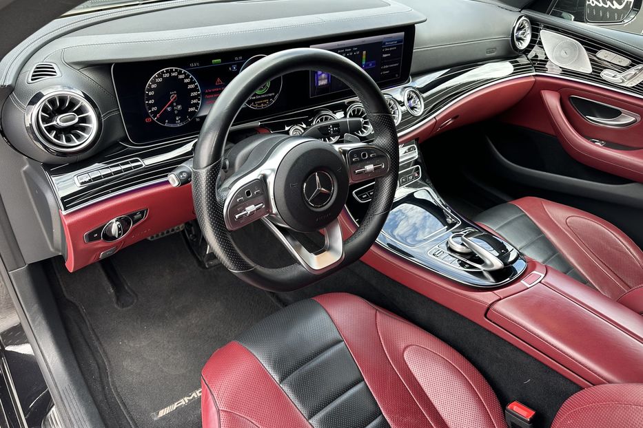 Продам Mercedes-Benz CLS-Class 450 EQboost AMG 4matic 2018 года в Киеве