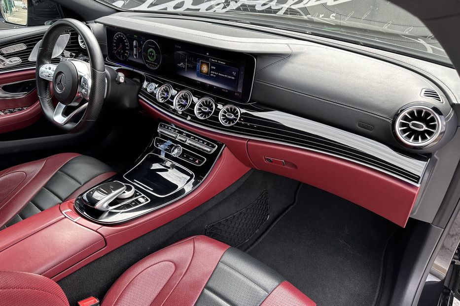 Продам Mercedes-Benz CLS-Class 450 EQboost AMG 4matic 2018 года в Киеве