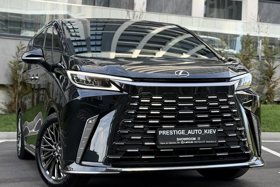 Продам Lexus LF LM 350h e-CVT 4S 2025 года в Киеве